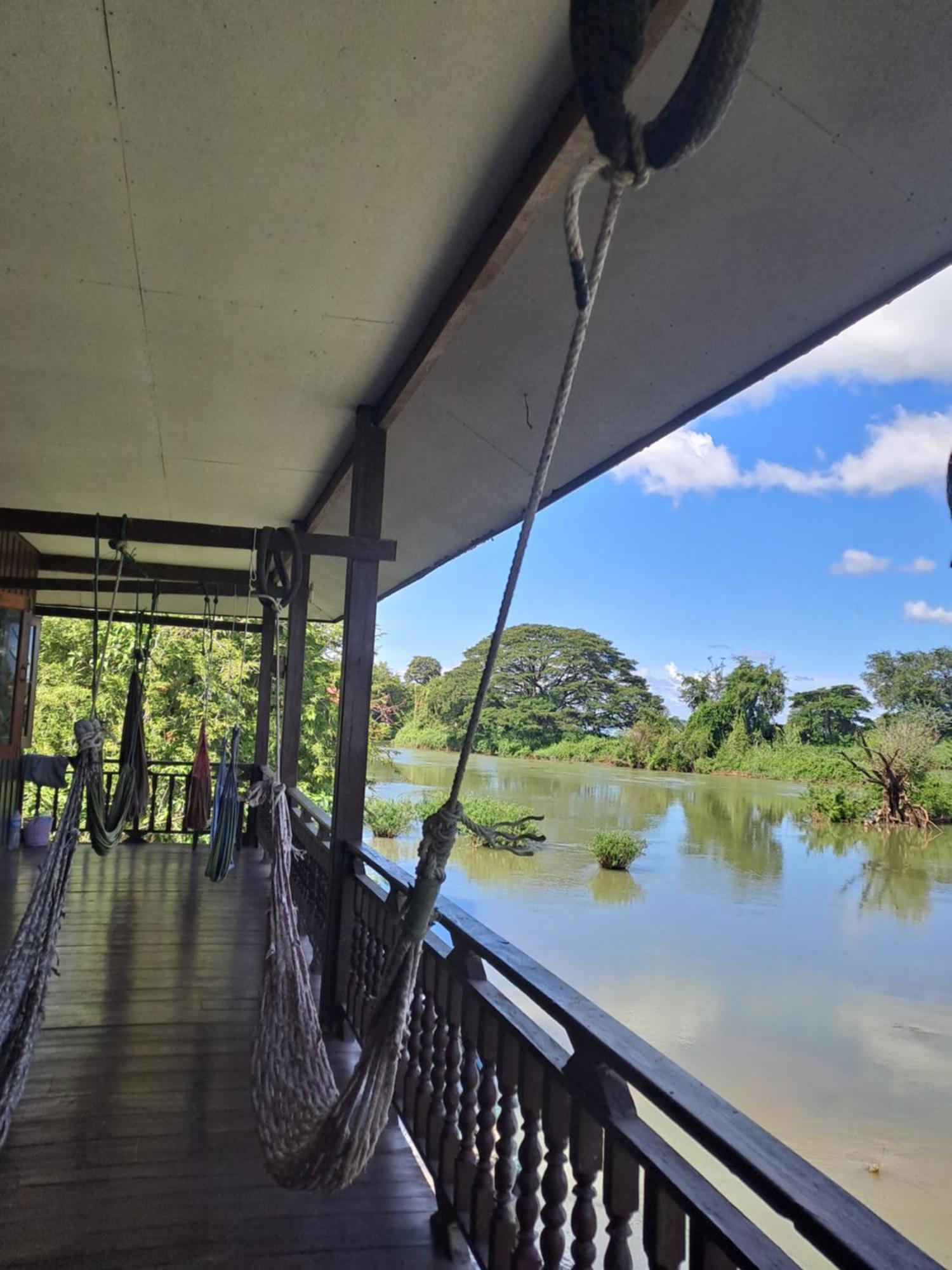 Riverside Bungalow Ban Dondét Εξωτερικό φωτογραφία